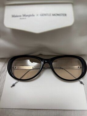 Authentic Maison Margiela x Gentle Monster MM215 Black Oval Sunglasses